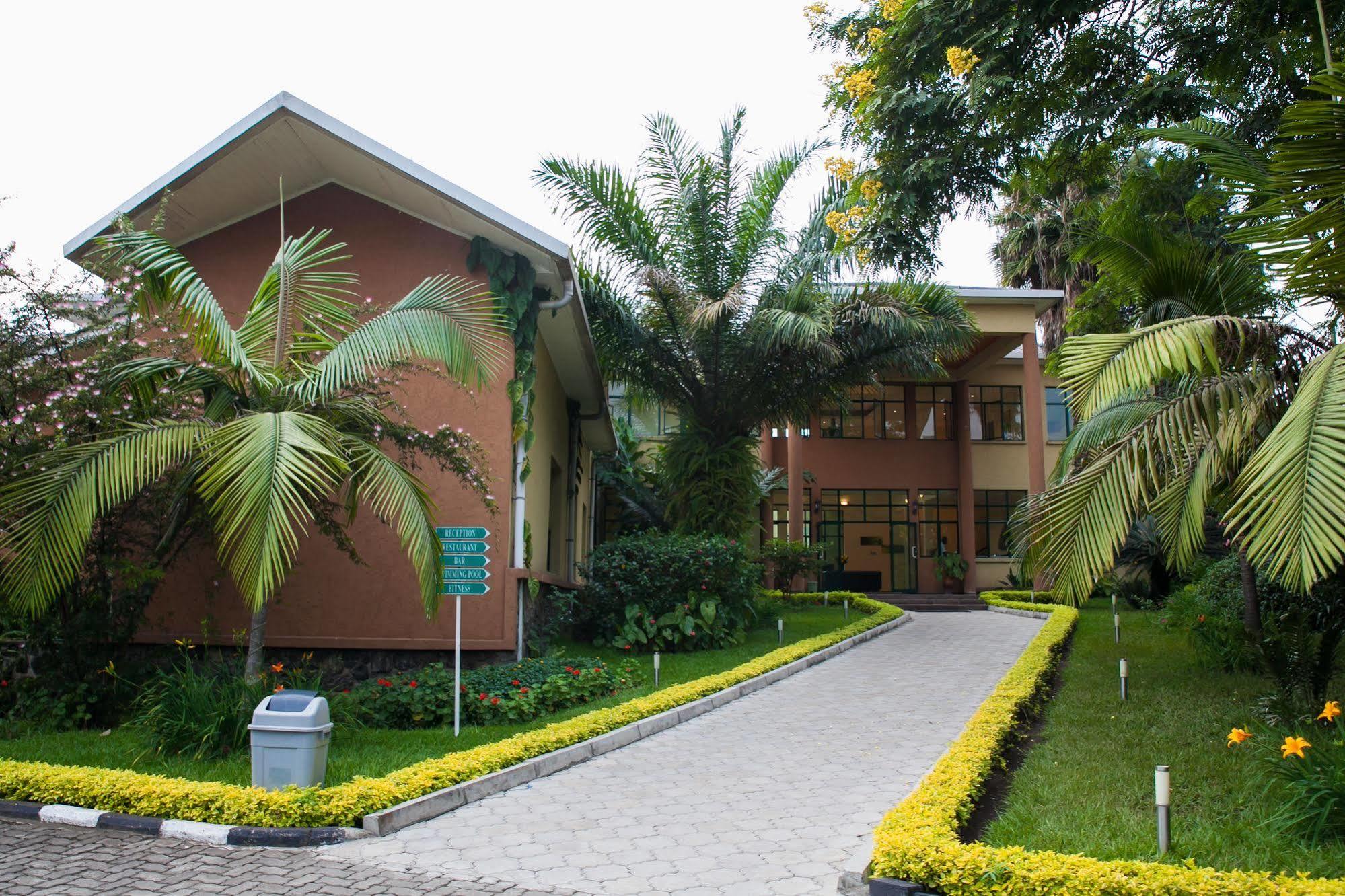 Gorillas Lake Kivu Hotel Гисеньи Экстерьер фото